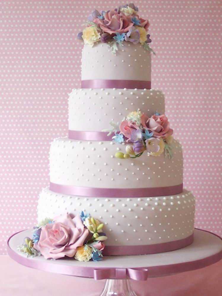 Фото трехъярусного. Многоярусный торт. Свадебный торт!. Трехъярусный торт. Свадебный торт многоярусный.